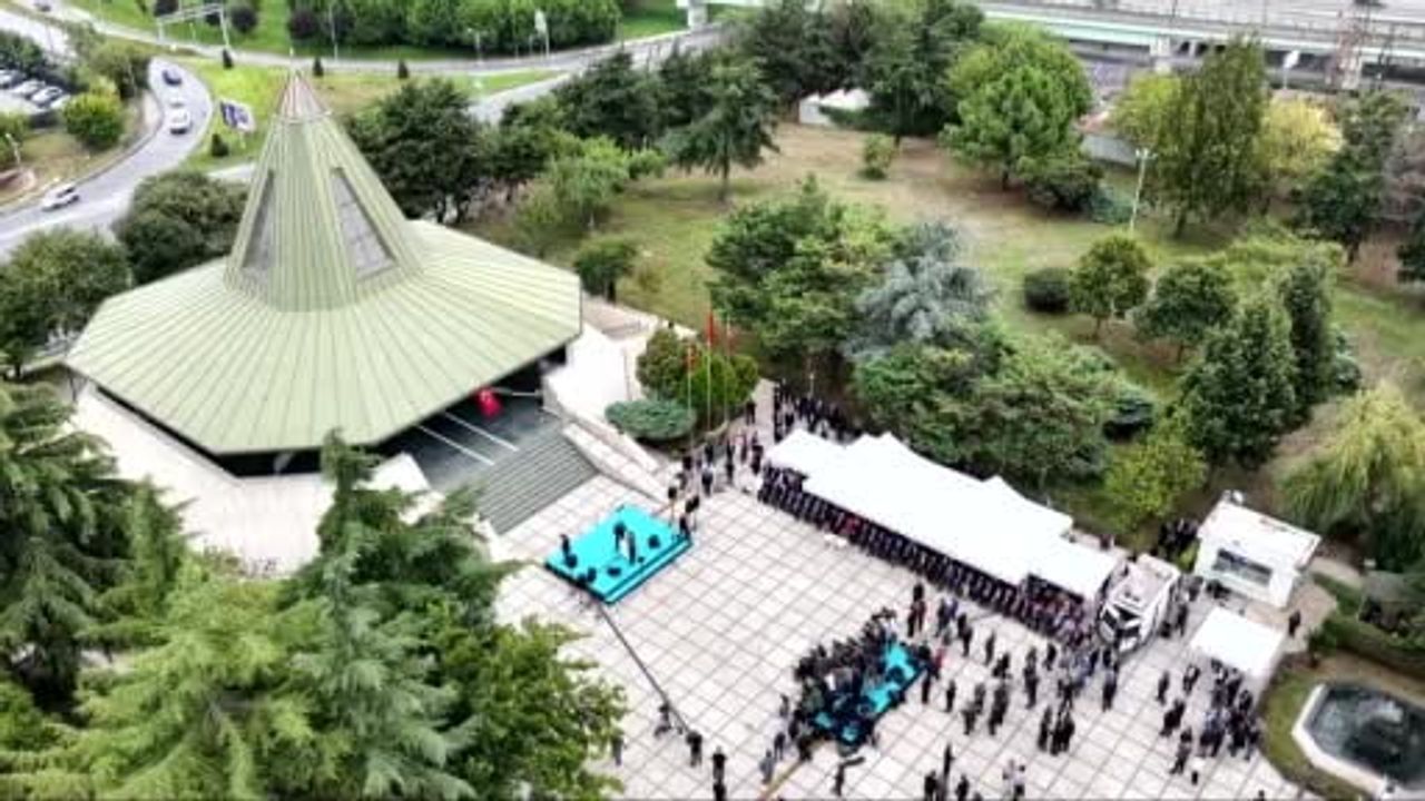 Gedik'in naaşı Topkapı Anıt Mezar'a taşınıyor, bakan Çiftçi yad etti