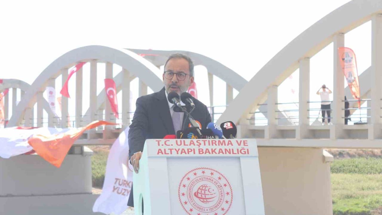 gediz (buruncuk) köprüsü yeniden açıldı: 532 tarihi köprü restorasyonla kazandırıldı
