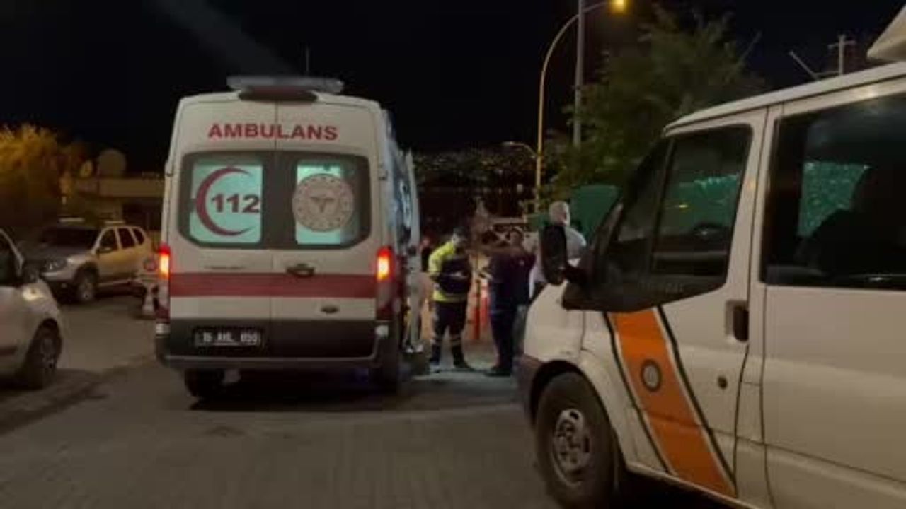 Gemlik kampüsünde iskeleden düşüş: 25 yaşındaki öğrenci ağır yaralandı