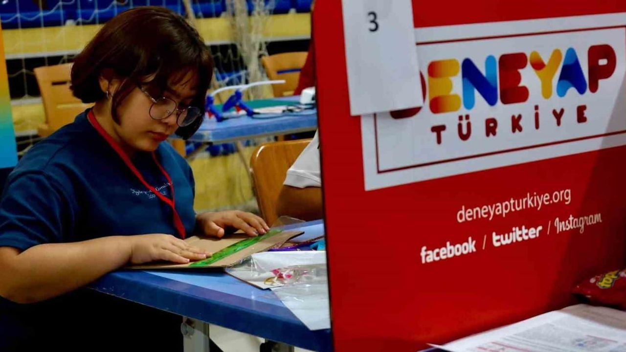 Genç mühendislerden atığa karşı mekanik çözümler