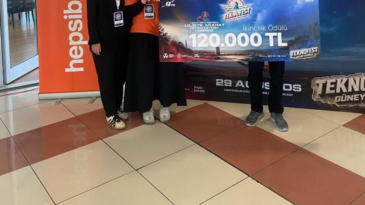 Genç yazılımcılar lojistikte ikinci: LojiX ile Düzce Üniversitesi'nden başarı