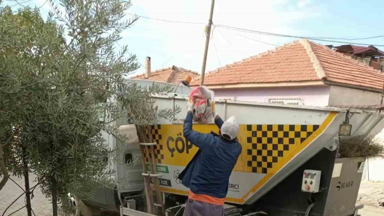 Germencik'ten ev eşyalarını konteynerlere bırakmayın çağrısı