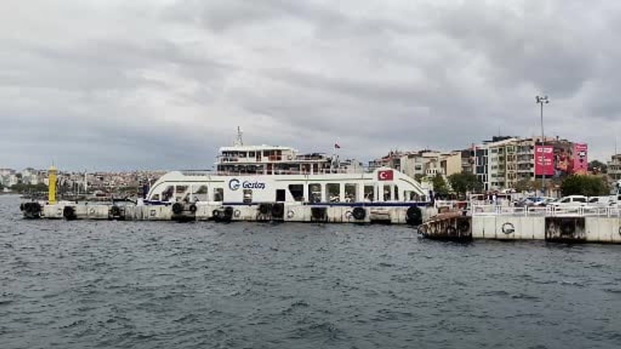 Gökçeada'ya planlanan bazı feribot seferleri iptal edildi