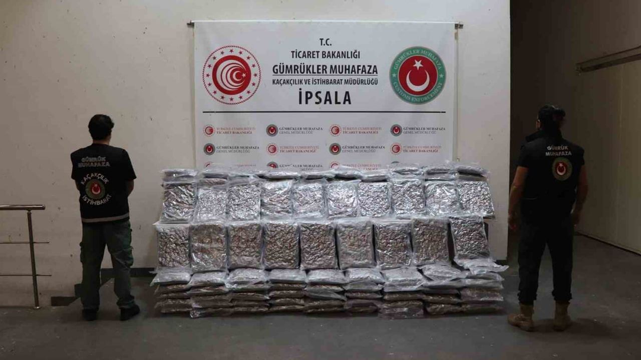 Gümrük muhafaza ekipleri Edirne'de iki ayrı uyuşturucu sevkiyatını durdurdu