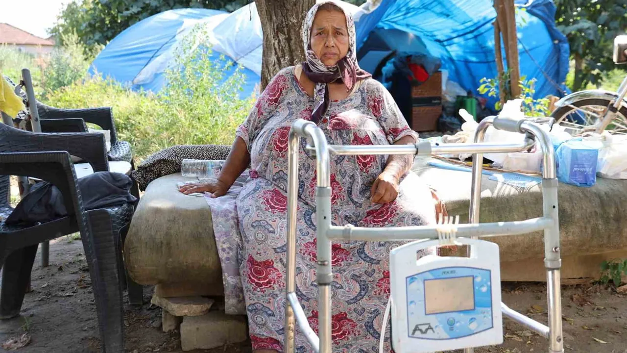 Gün ışığına yeniden kavuştu: 40 kilo kitle çıkarılan Leyla yürümeye başladı