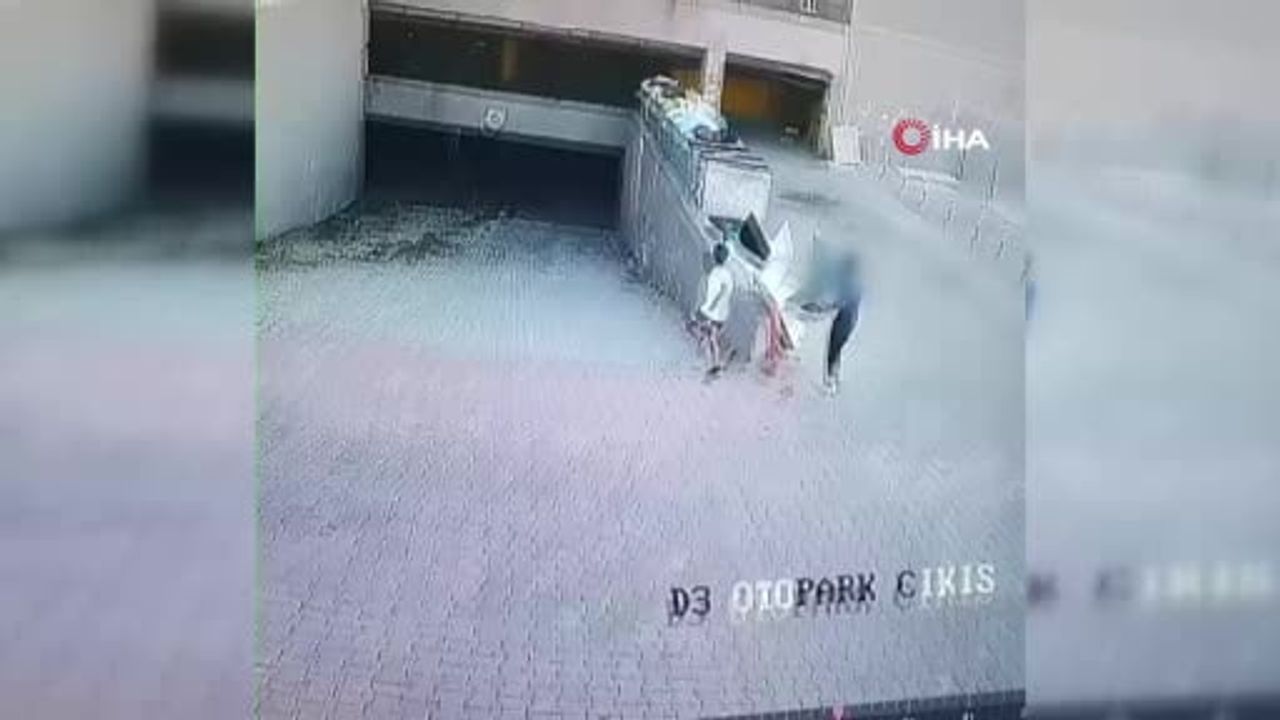 Güvenlik kamerası, Esenyurt'taki otopark yangınından önce karton taşıyan iki çocuğu gösterdi