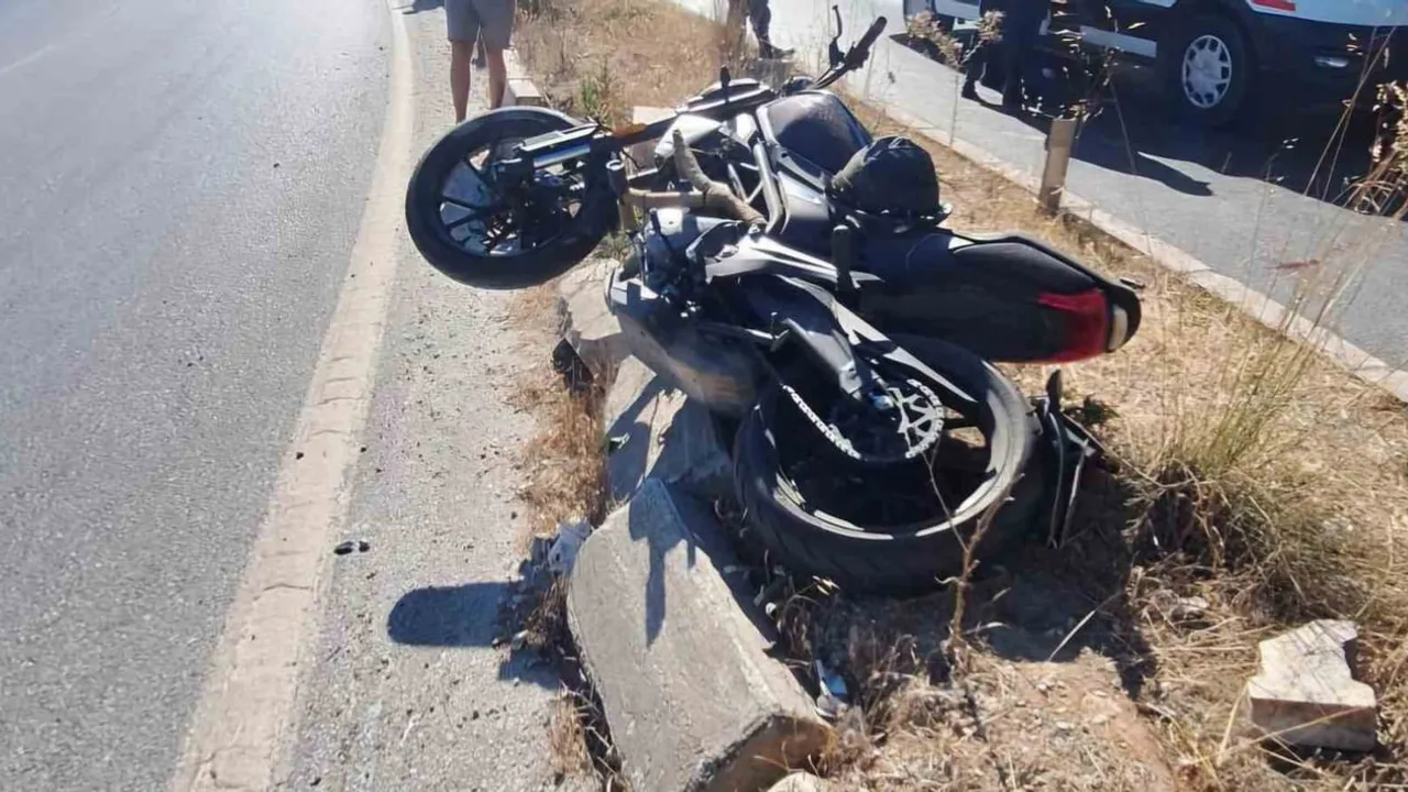 Güvercinlik’te virajı kaçıran motosiklet sürücüsü yaşamını yitirdi