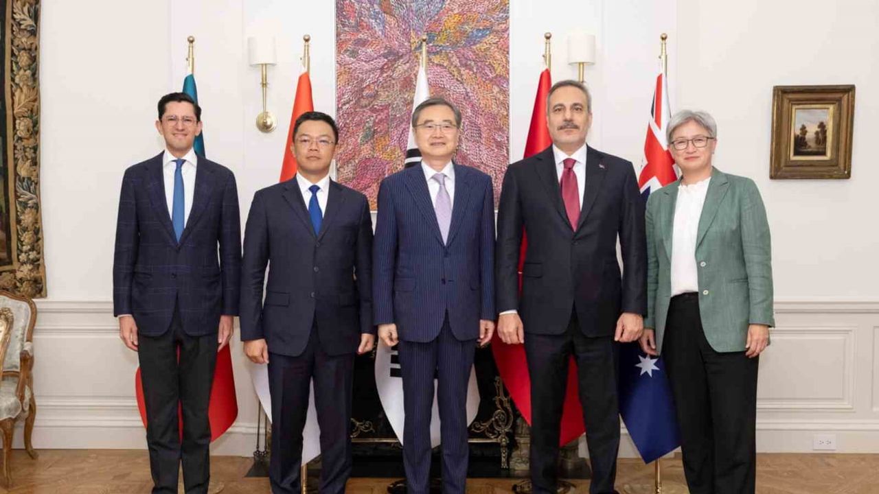 Hakan Fidan New York'ta MIKTA dışişleri bakanları zirvesinde gündemi değerlendirdi