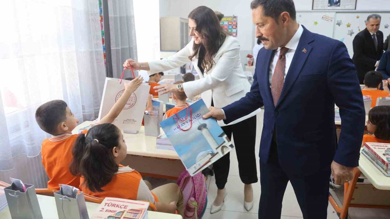 Hatay’da onarılan okullarda yeni dönem: 360 bin öğrenci ders başında