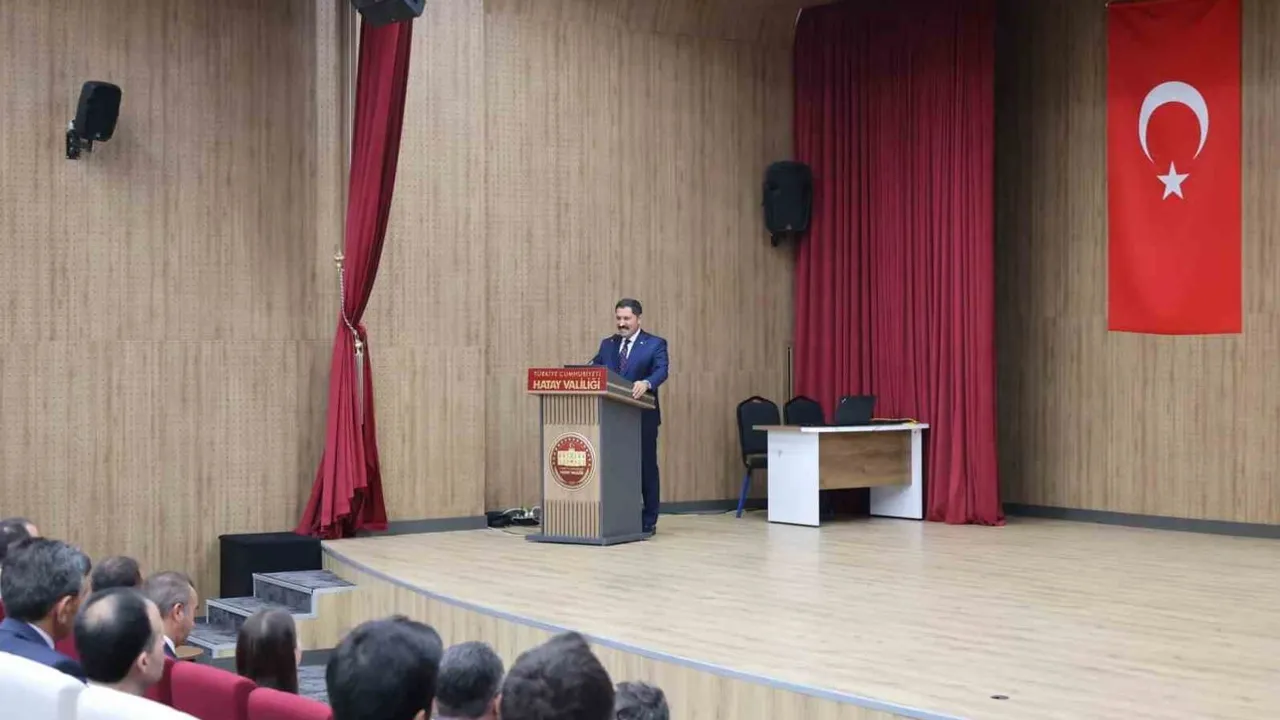 Hatay'da sosyal iyileşme toplantısı: saha odaklı projeler ve koordinasyon ön planda