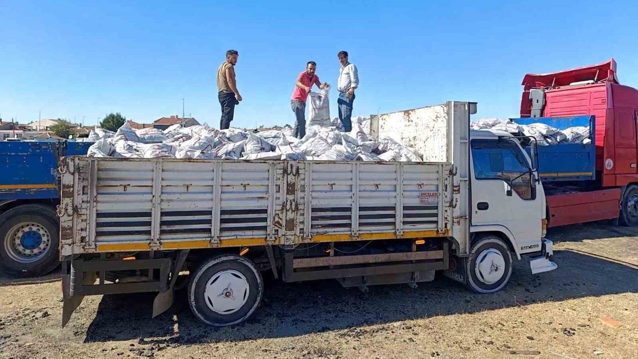 Hayrabolu'da kış için kömür desteği genişliyor
