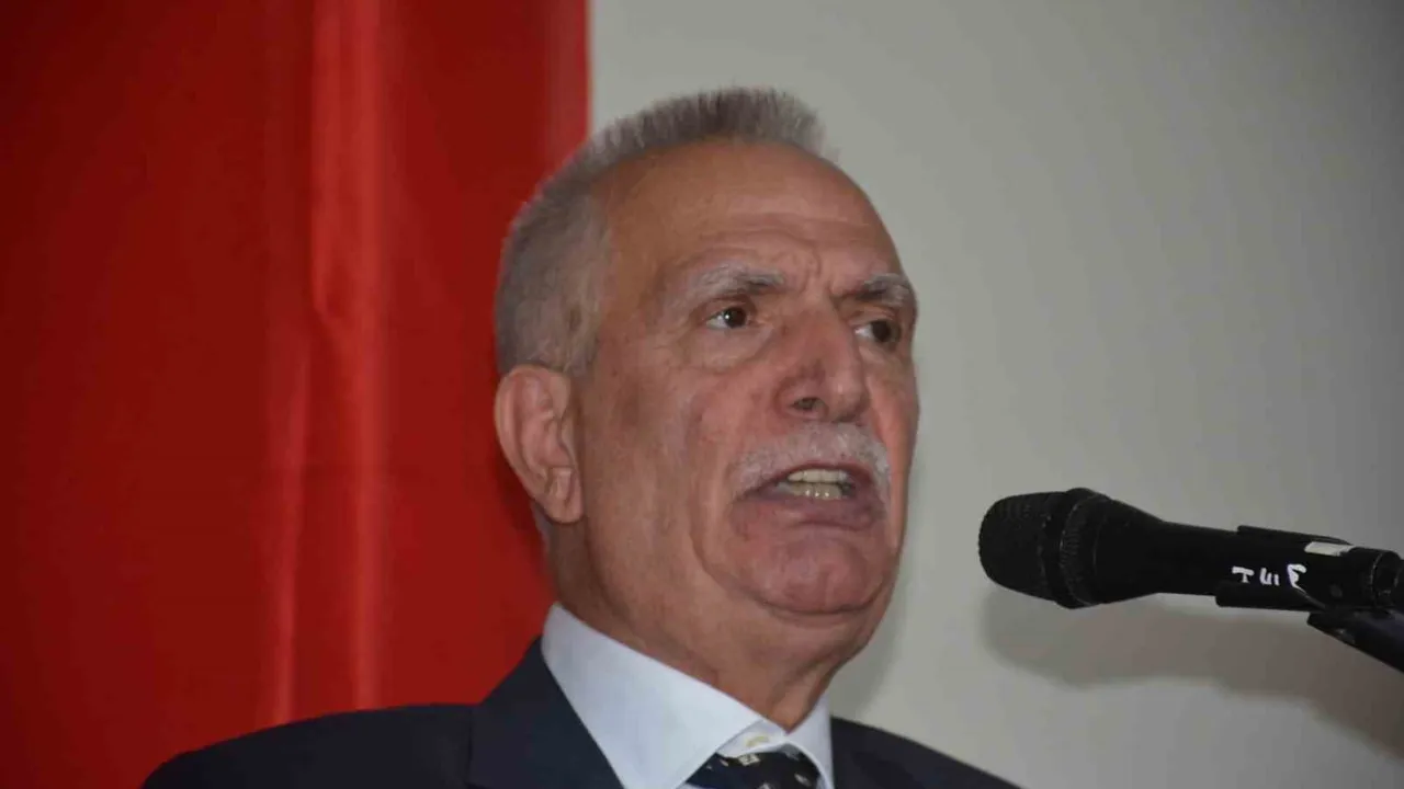 Hikmet Çınar tekrar görevde: MHP Sinop'ta güven tazeledi