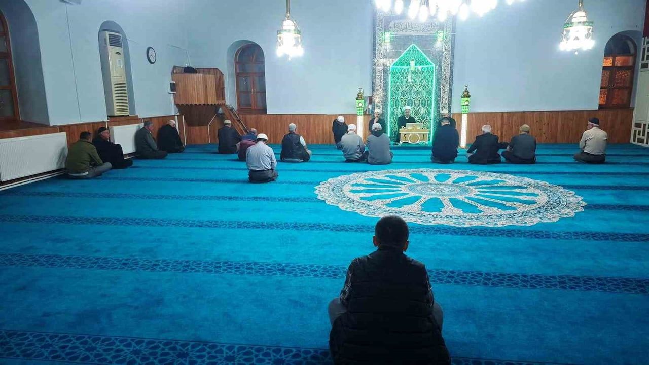 Hisarcık'ta Mevlid-i Nebi'ne özel Kur'an-ı Kerim ziyafeti