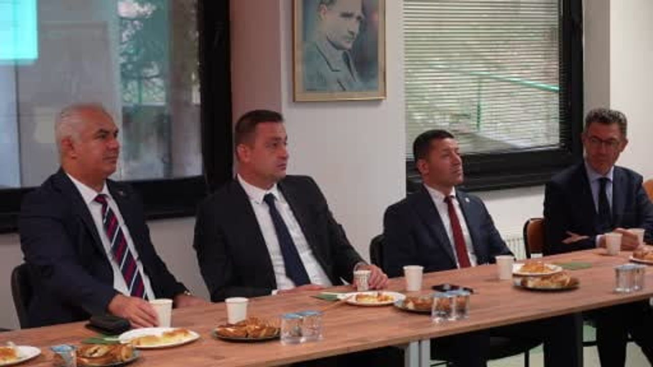 Hukuk öğrencileri gerçek davalarla staj öncesi saha deneyimi kazanacak