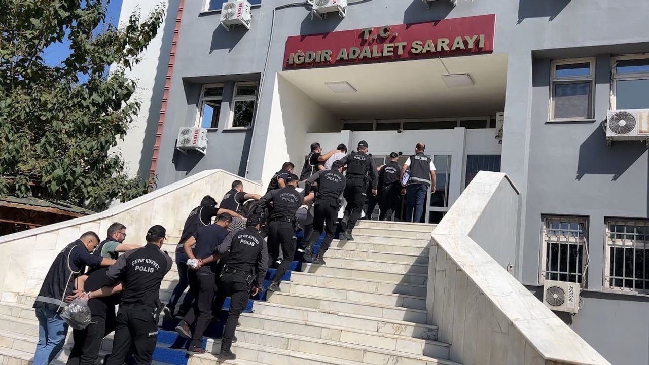 Iğdır merkezli organize suç çetesi 7 ilde çökertildi