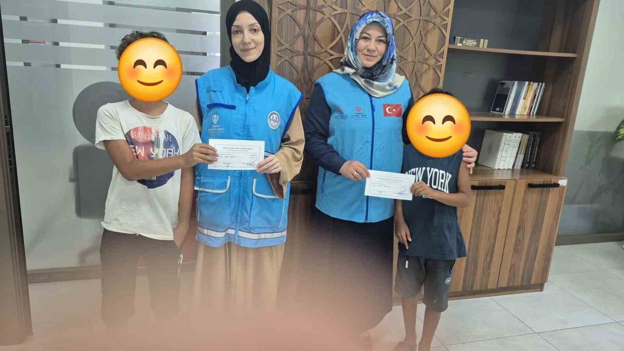 İlçe müftülüğü ve TDV Köyceğiz şubesinden öğrencilere kırtasiye desteği