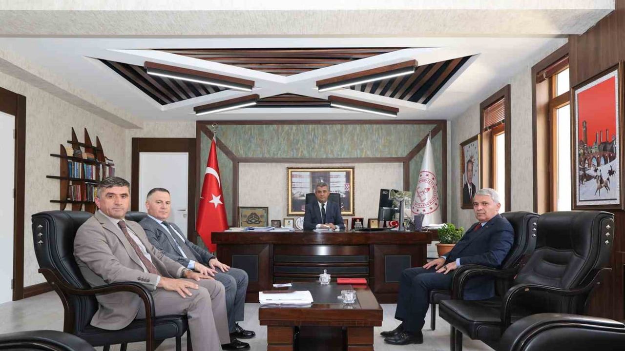 İlk zil öncesi hazırlık: Erzurum'da ilçe müdürleriyle eğitim koordinasyonu