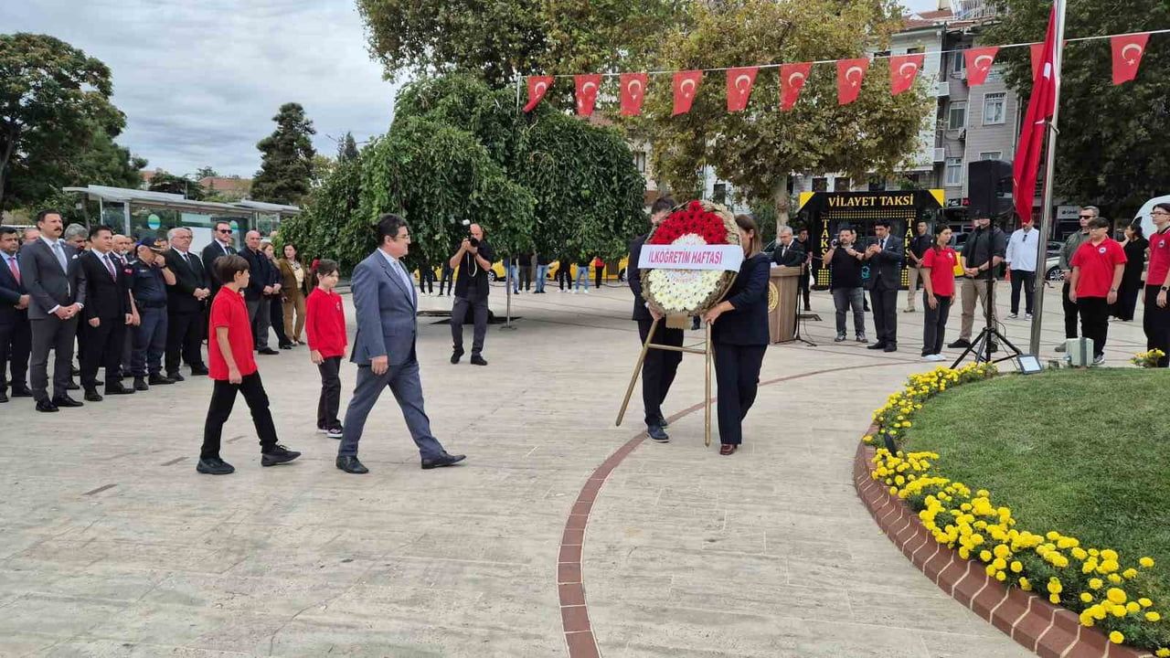 İlköğretim haftası Tekirdağ'da törenle başladı