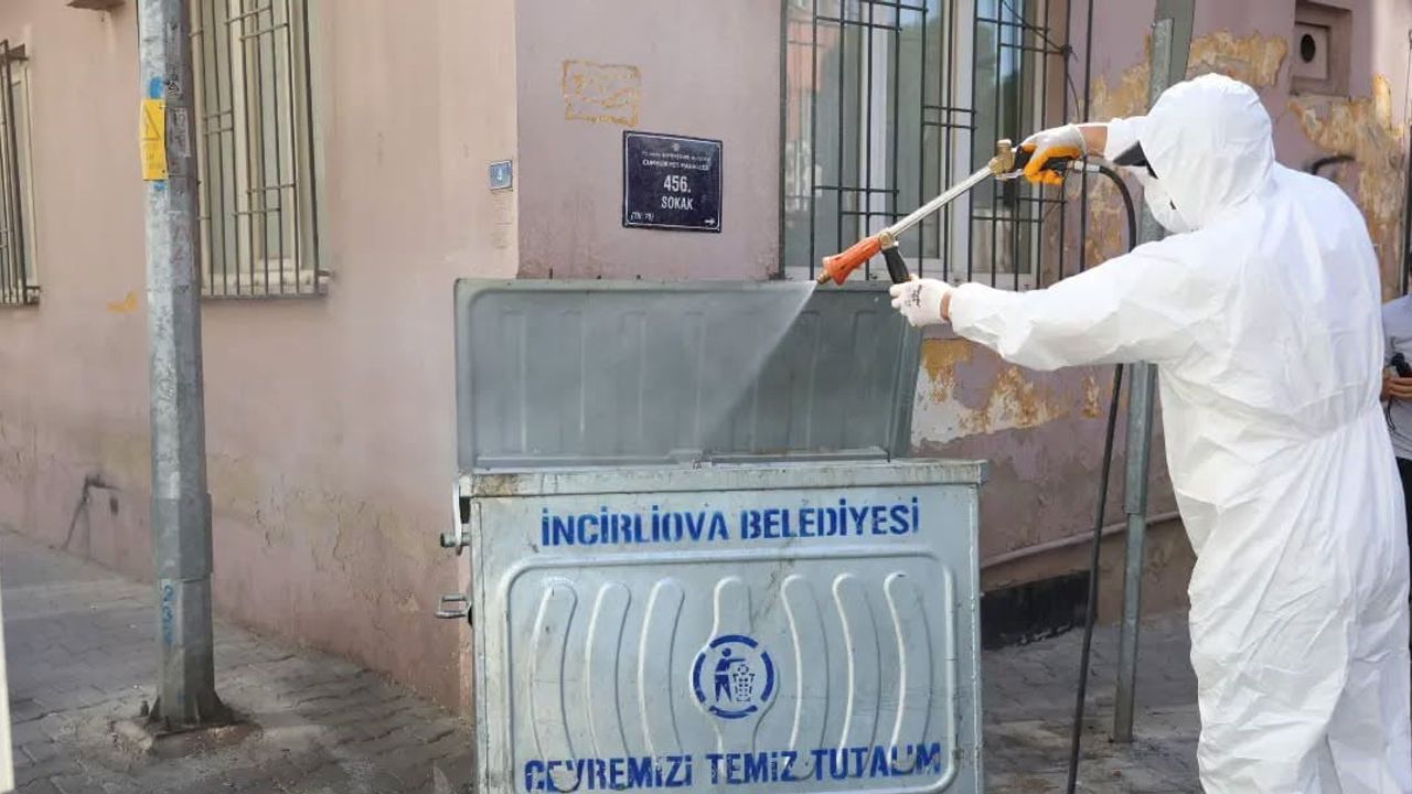 İncirliova'da karasinekle mücadele için konteyner ilaçlama seferberliği