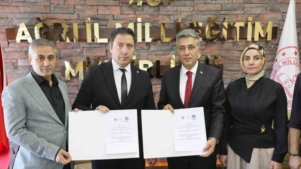 İşbaşı eğitimiyle Ağrı Şeker Fabrikası sahasında nitelikli operatör yetişecek
