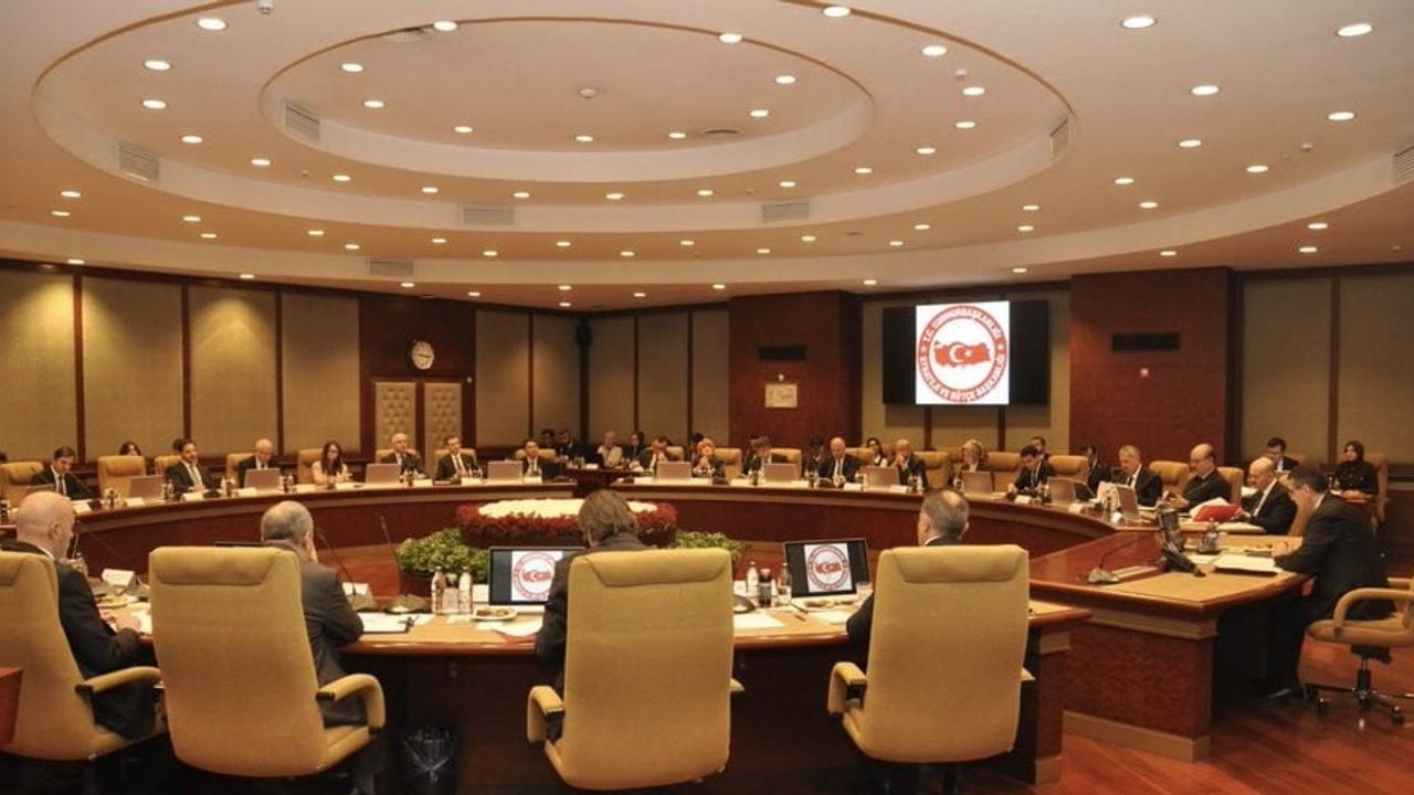 İSEDAK toplantısında ticaret ilişkileri ve helal akreditasyonu ön plana çıktı