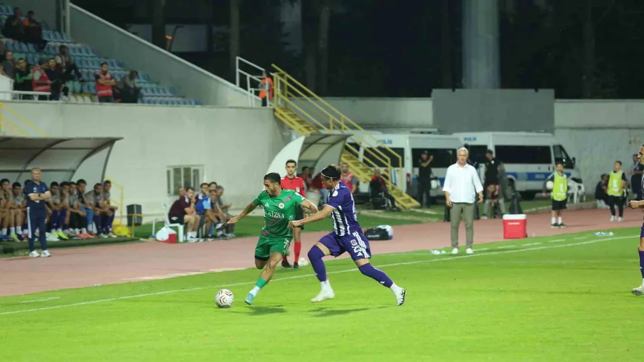 Isparta 32 Spor ile Güzide Gebzespor sahada 3-3 berabere kaldı