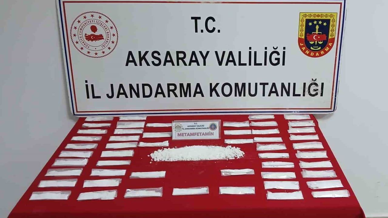 Issız noktalara paket bırakan kişi jandarmanın takibiyle suçüstü yakalandı