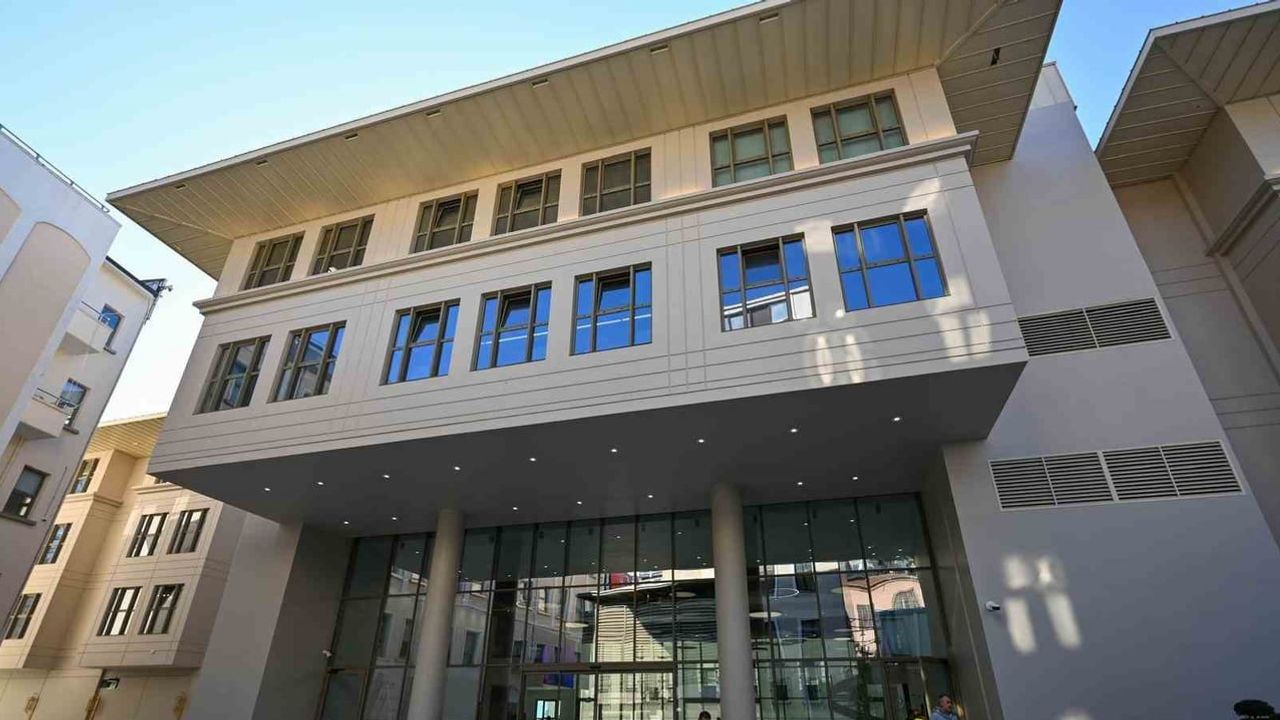 İstanbul'a yeni etkinlik merkezi: BAU kültür ve kongre merkezi açıldı