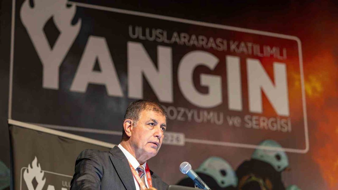 İzmir'de yangın güvenliğinde önlem ve teknoloji odaklı yol haritası