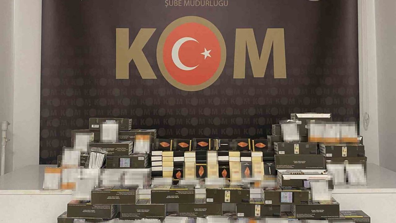 İzmit'te kaçak tütün operasyonunda 21 bin 500 makaron ele geçirildi