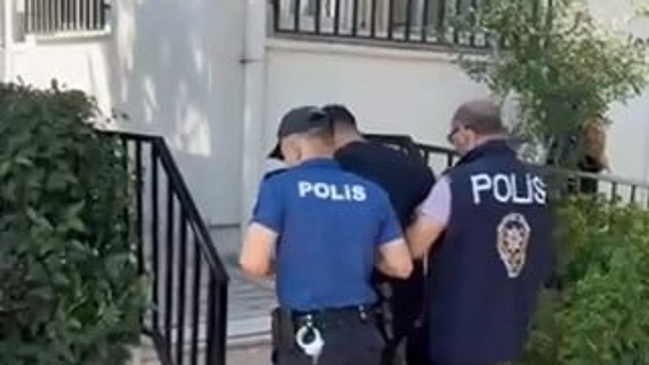 İznik'te kesinleşmiş hapis cezası bulunan üç kişi adalete teslim edildi