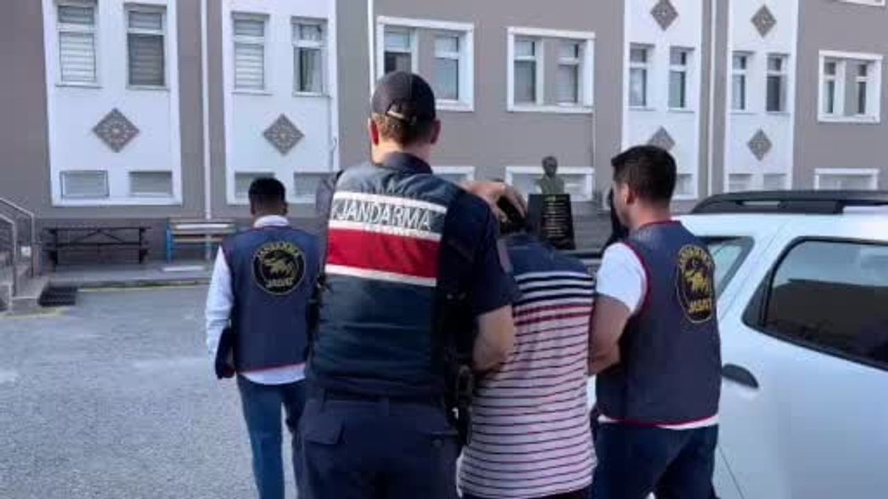 Jandarma operasyonu sonucu Ankara'da aranan FETÖ hükümlüsü tutuklandı