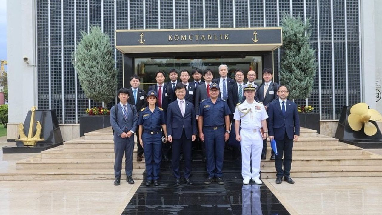 Japonya Parlamentosu heyeti İstanbul Tersanesi Komutanlığında savunma sanayi iş birliği olanaklarını değerlendirdi
