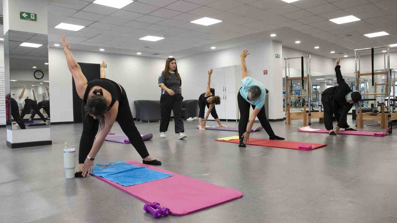Kadınlar pilatesle sağlığı ve sosyal bağları güçlendiriyor