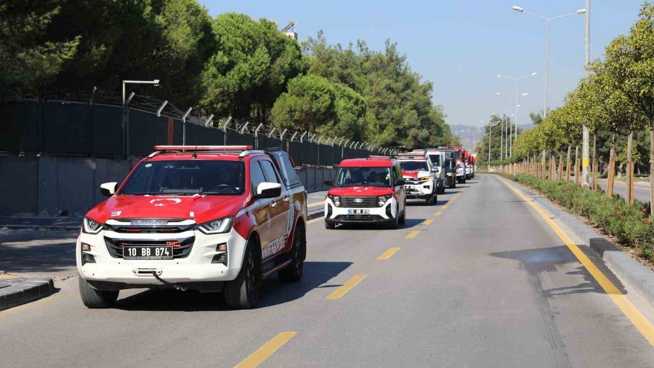 Kahraman itfaiyecilerin isimleri araçlarda yaşatılacak