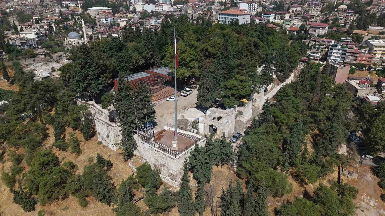 Kahramanmaraş kalesi tarihi dokusunu koruyarak ziyarete hazırlanıyor