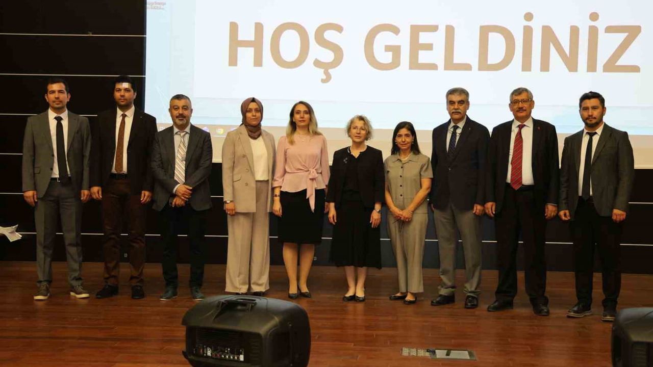 Kahramanmaraş’ta hekimler erken tanı ve tarama stratejilerini masaya yatırdı