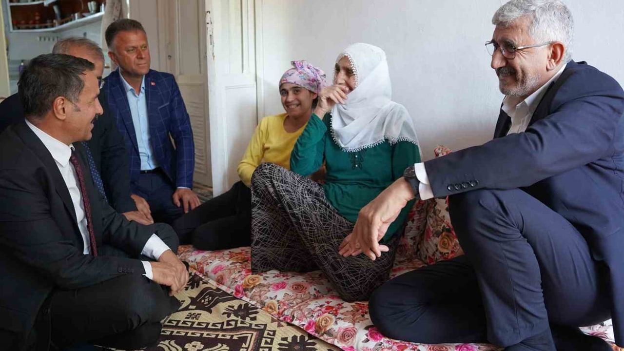 Kahta’da 'Türkiye Yüzyılı Buluşmaları' kapsamında yerel iş birliği ve saha temasları