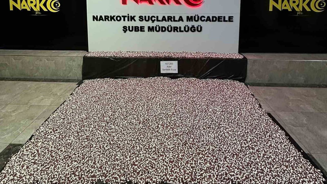 Kalecik'te yakalandılar: 107 bin 200 sentetik ecza ile 6 şüpheli tutuklandı
