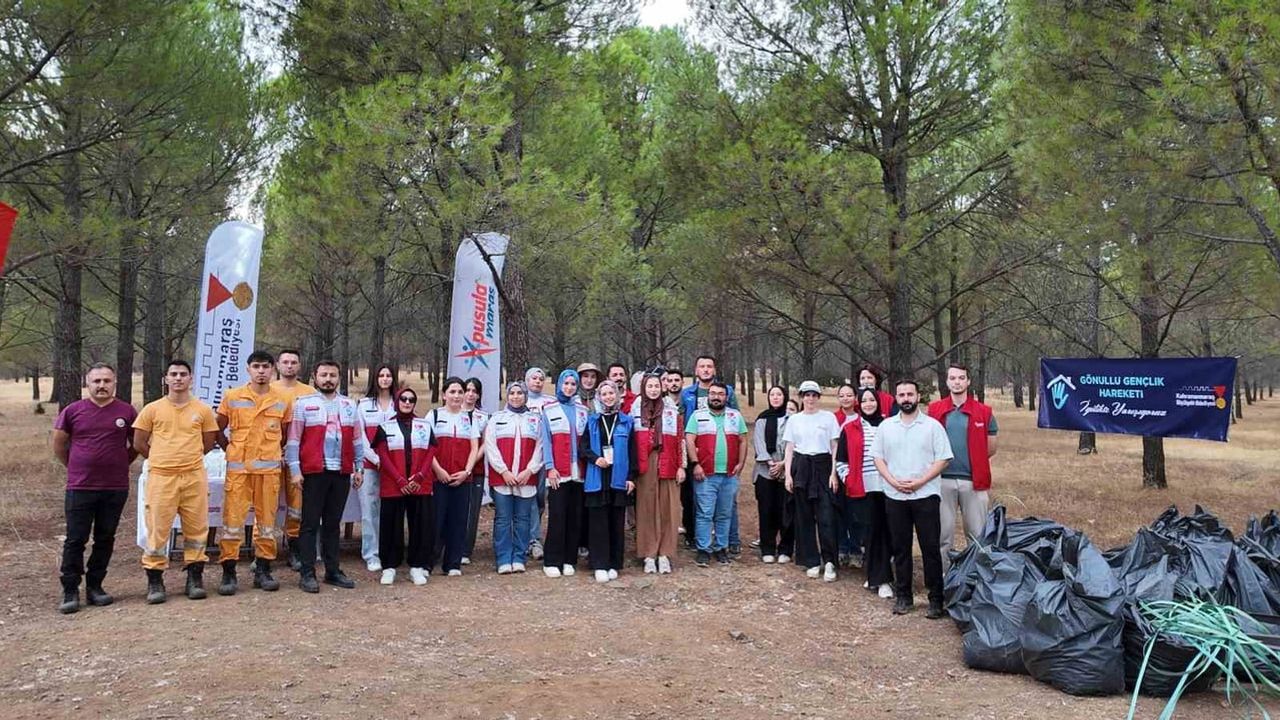 Kapıçam tabiat parkı'nda gönüllülerle anlamlı temizlik çalışması