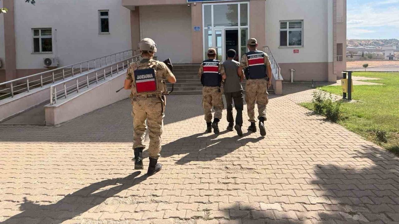 Kapsamlı operasyon: Bingöl jandarması uyuşturucu ve kaçakçılığı önledi