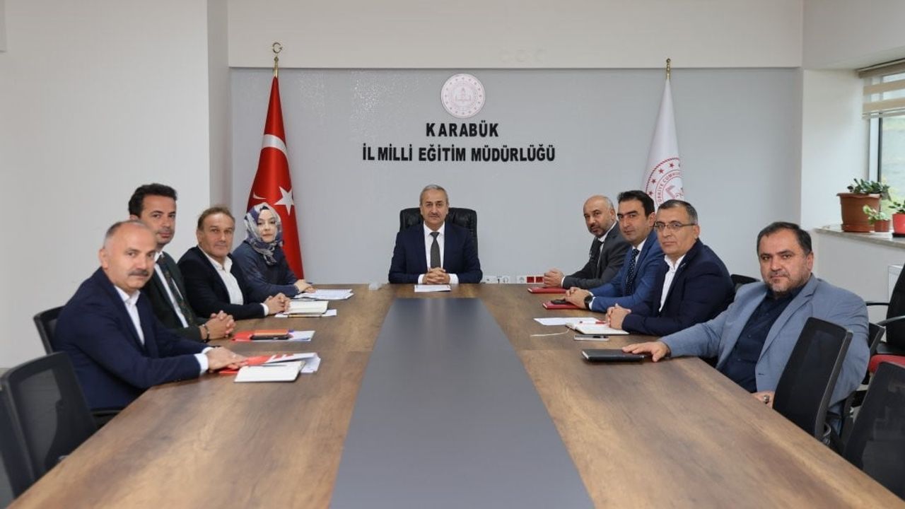 Karabük'te eğitimde kalite, güvenlik ve yatırımlar ön plana çıktı