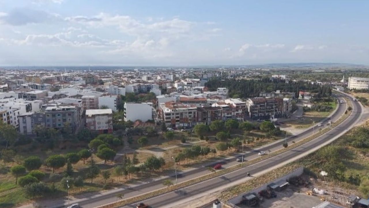 Karacabey'de Kızılay ortaklığıyla 20 bin m²'lik avm için resmi süreç başladı