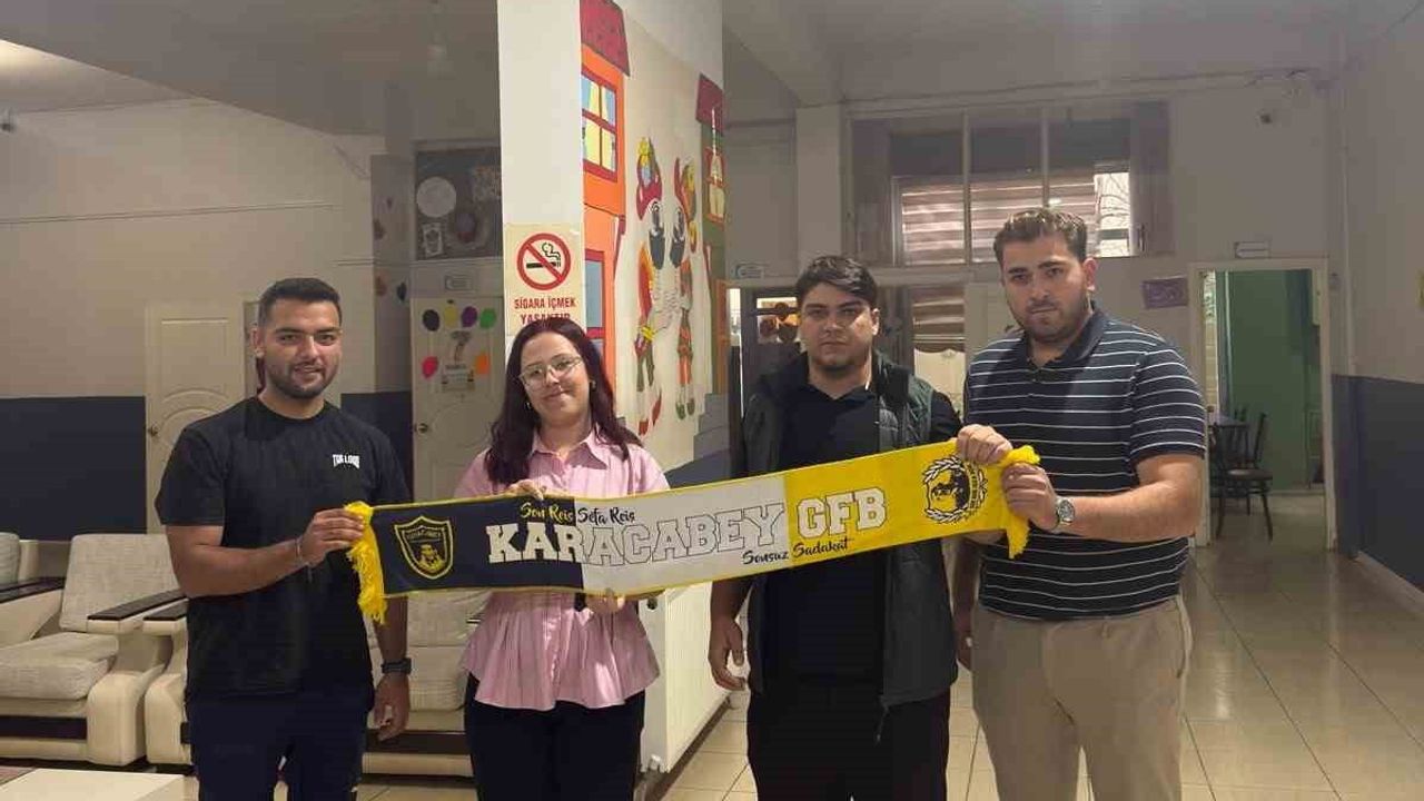 Karacabey GFB, okula dönüşü dayanışmayla karşıladı