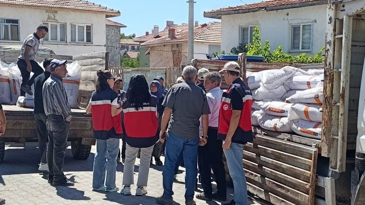 Karbasan'da adaçayı üretimine organomineral gübre desteği