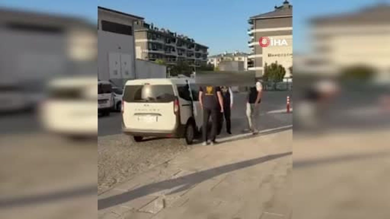 kardeşinin kimliğini gösteren kişi denetimde yakalandı: 62 aranma kaydı ve ağır cezalar ortaya çıktı
