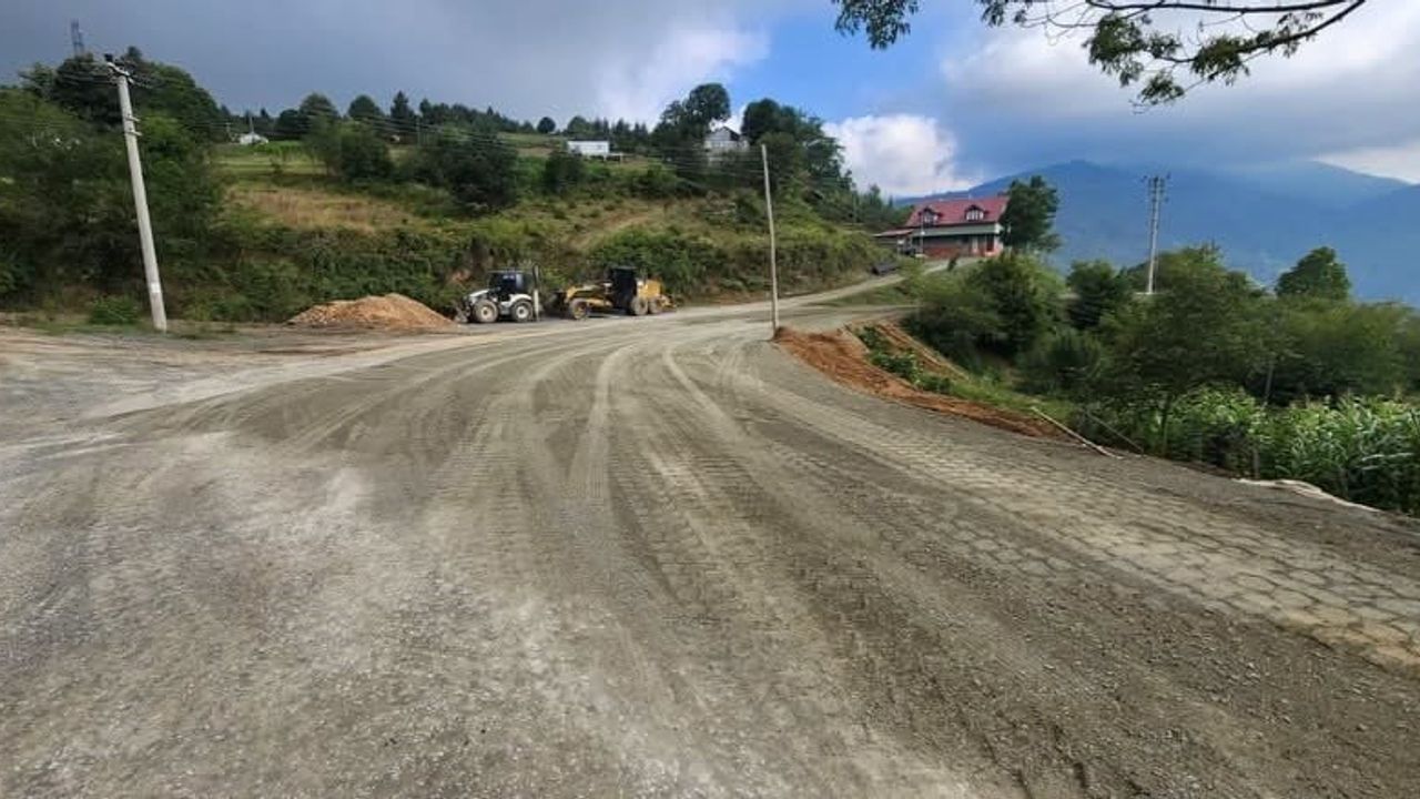 Kardüz Yayla yolunda asfalt öncesi kapsamlı hazırlıklar