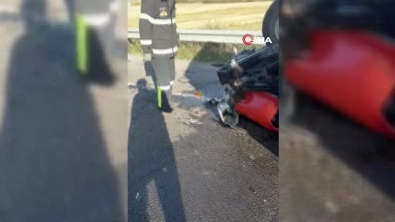Kars çevre yolunda sert çarpışma: 6 kişi hastaneye kaldırıldı