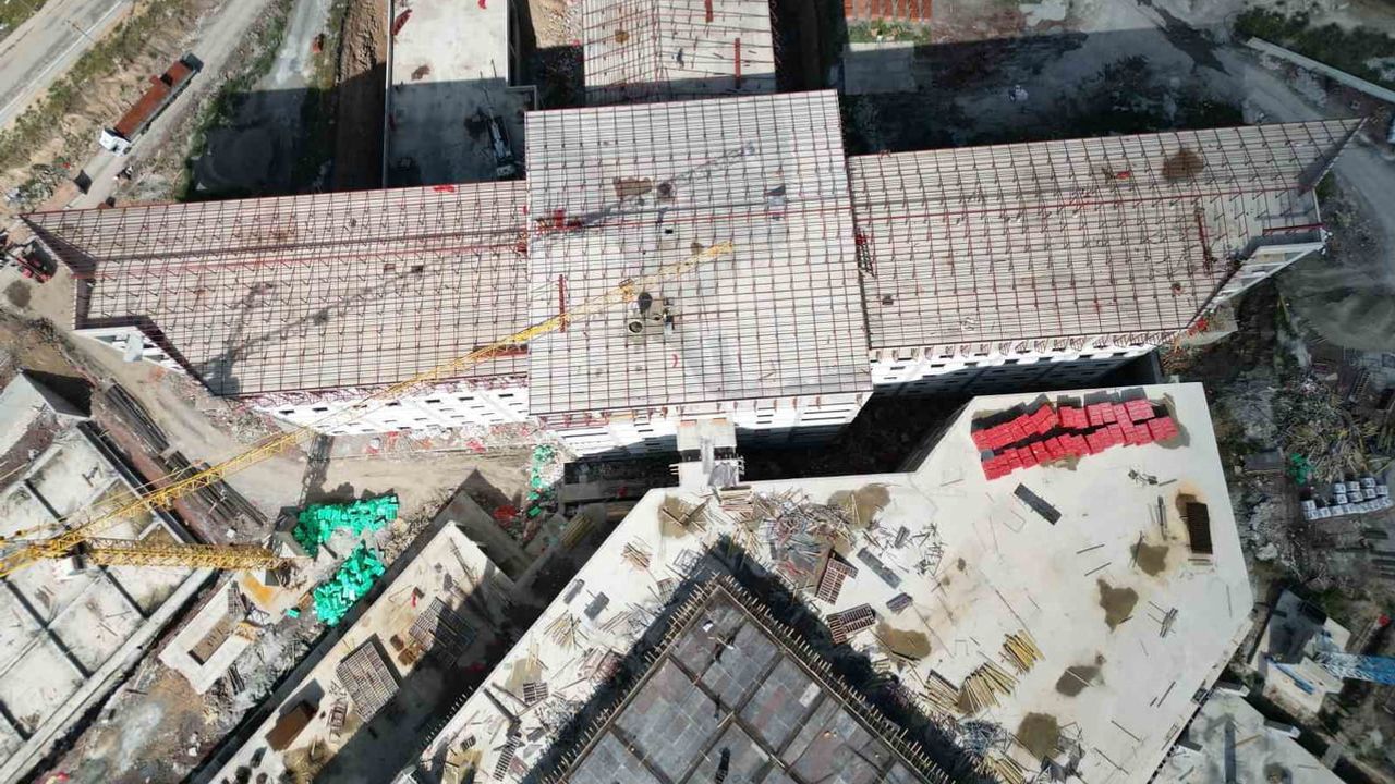 Kars'ta 500 yataklı bölge hastanesiyle sağlık altyapısı güçleniyor