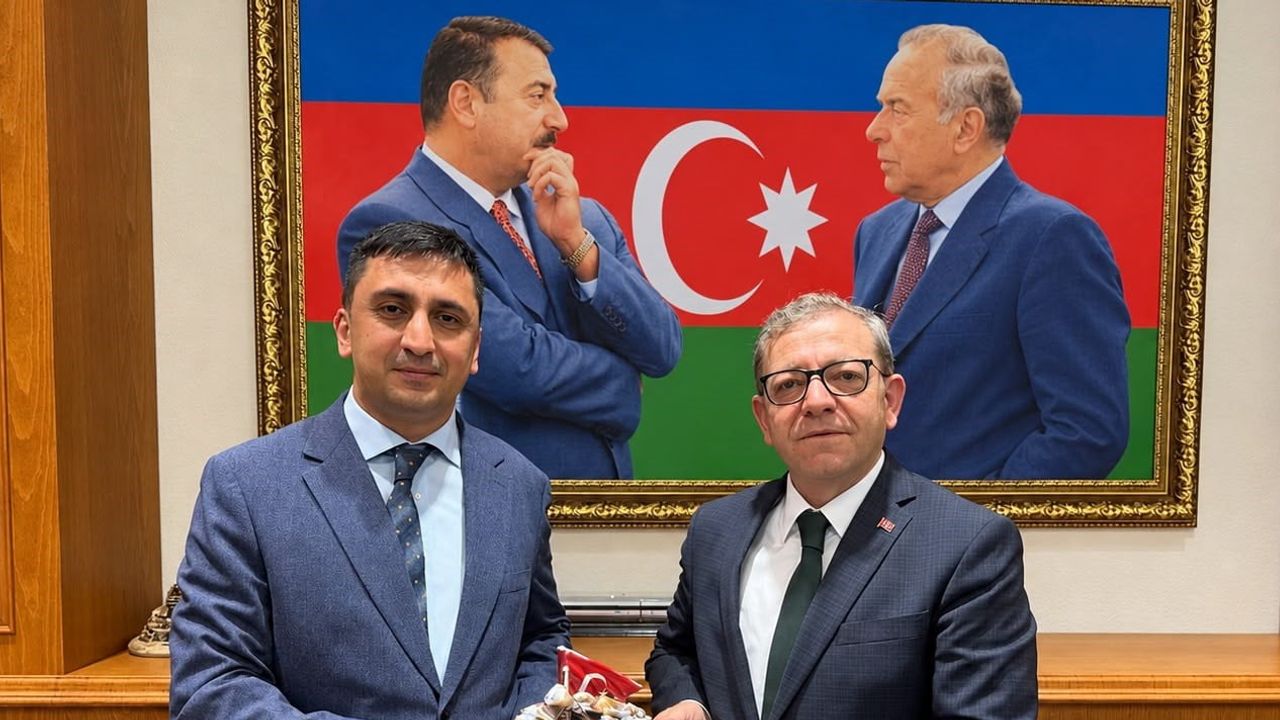 Kars valisi Ziya Polat'tan Goşgar Zeynalov'a hayırlı olsun ziyareti